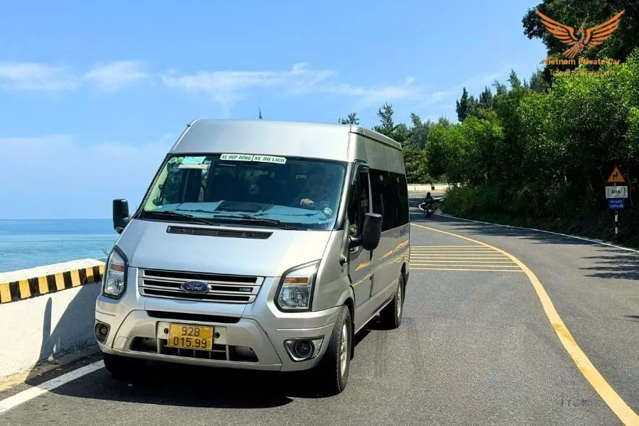Da Nang To Lao Bao Border By Private Car - Vietnam Private Car (1) Da Nang To Lao Bao Border By Private Car - Vietnam Private Car