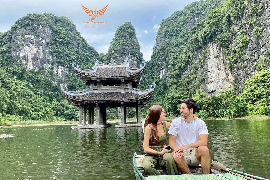 Phong-Nha-To-Ninh-Binh-By-Private-Car-Vietnam-Private-Car-Travel (4) Phong Nha to Ninh Binh by private car- Vietnam Private Car Travel