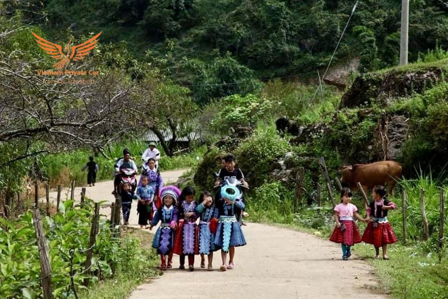 ninh-binh-to-mai-chau-private-car-vietnam-private-car-6 Private car Ninh Binh to Mai Chau - Vietnam Private Car