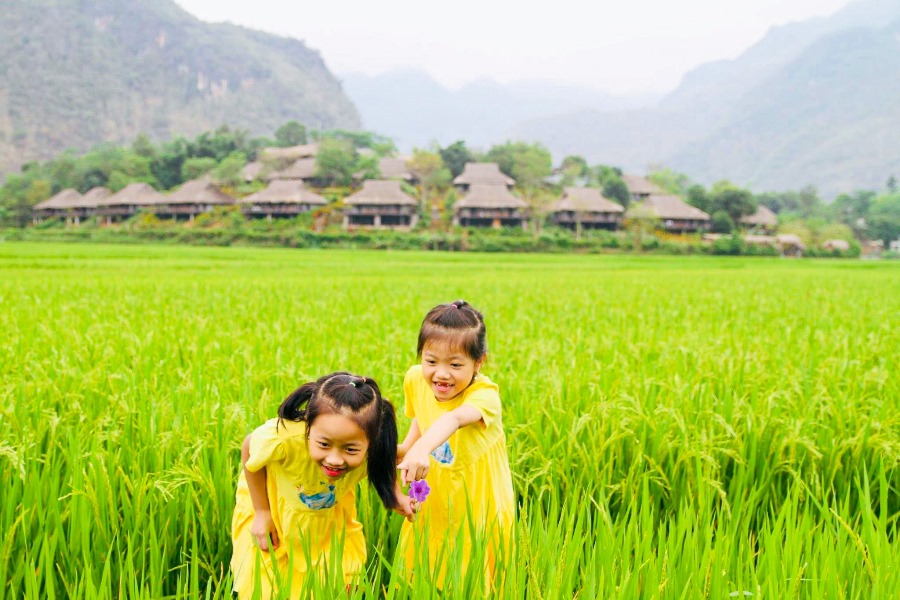 Hai-Phong-To-Mai-Chau-By-Private-Car-Vietnam-Private-Car-Travel (3) Hai Phong to Mai Chau by private car- Vietnam Private Car Travel