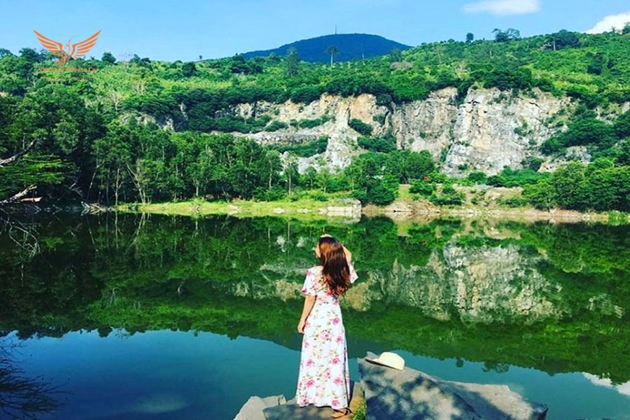 ho-chi-minh-to-tay-ninh-private-car-vietnam-private-car-6 Ho Chi Minh To Tay Ninh Private Car - Vietnam Private Car