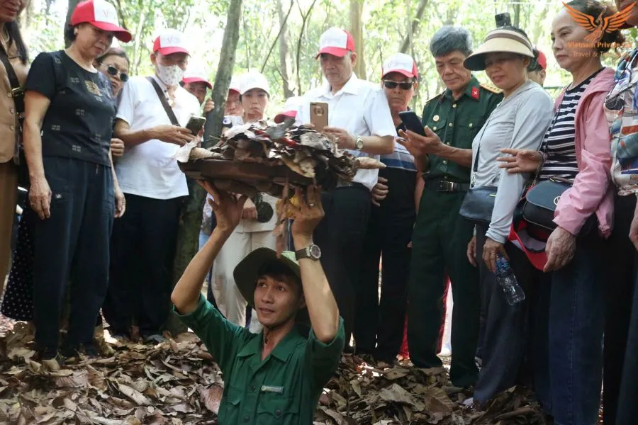 Saigon To Cu Chi Tunnels Private Car - Vietnam Private Car (10) Saigon To Cu Chi Tunnels By Private Car - Vietnam Private Car