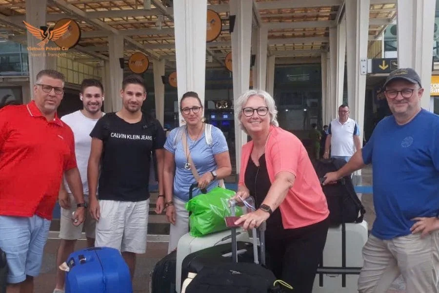 hai-phong-to-halong-bay-private-car-vietnam-private-car-3 Hai Phong to Halong Bay private car - Vietnam Private Car